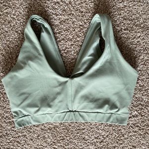 Only worn a couple times